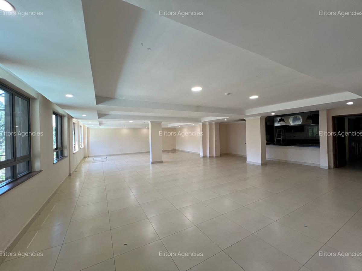3 Bed Apartment with En Suite at Kirawa Road - 19