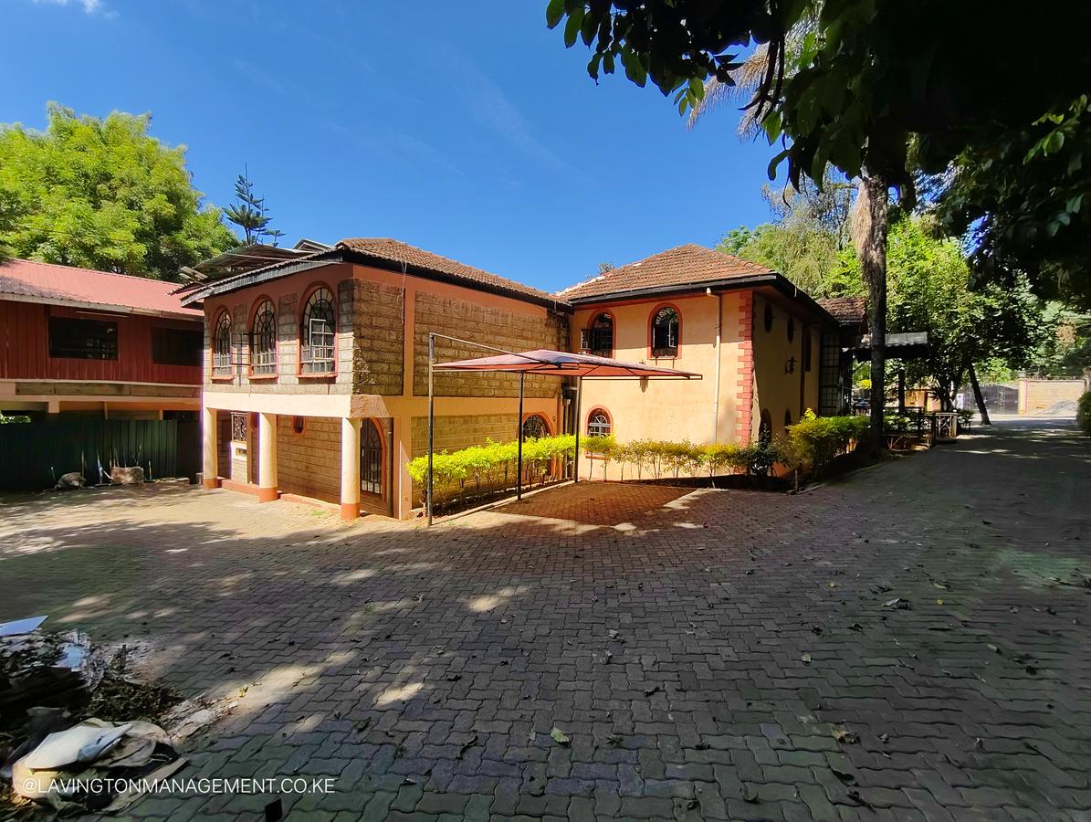 commercial property with fibre internet at lavington