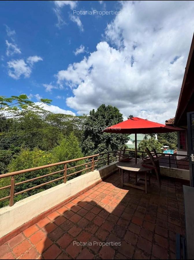 3 Bed House with En Suite in Runda - 2