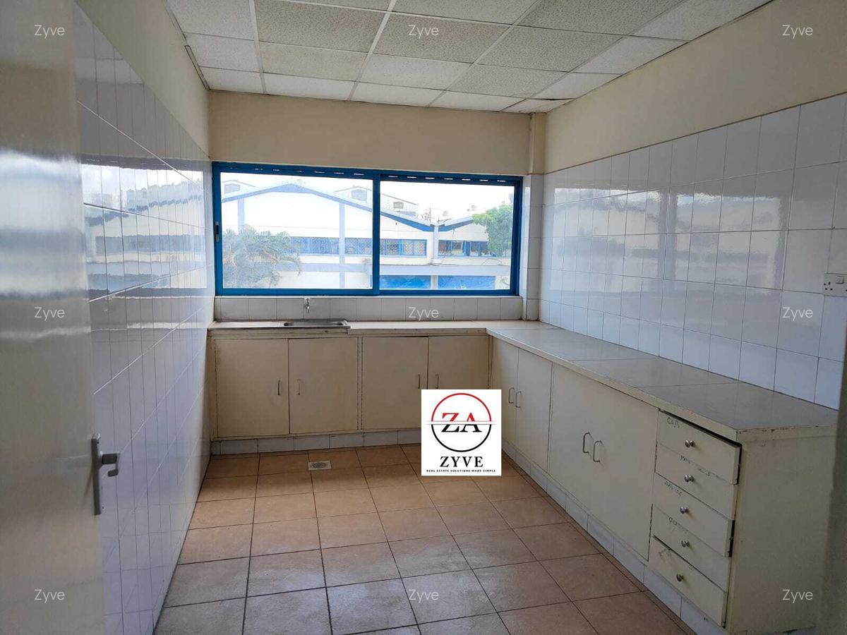 12,500 ft² Warehouse with Fibre Internet at Touching Mombasa Road - 13