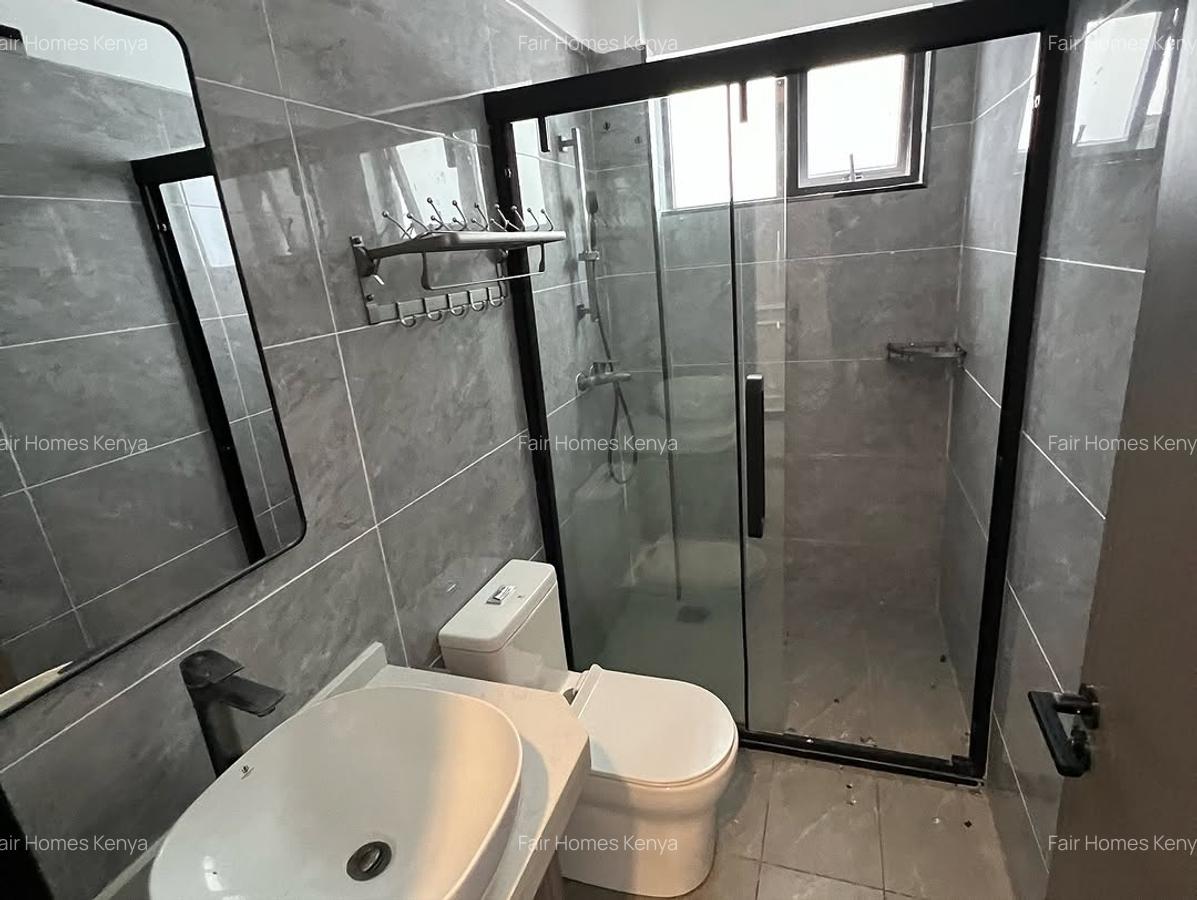 5 Bed Apartment with En Suite at Valley Arcade - 8