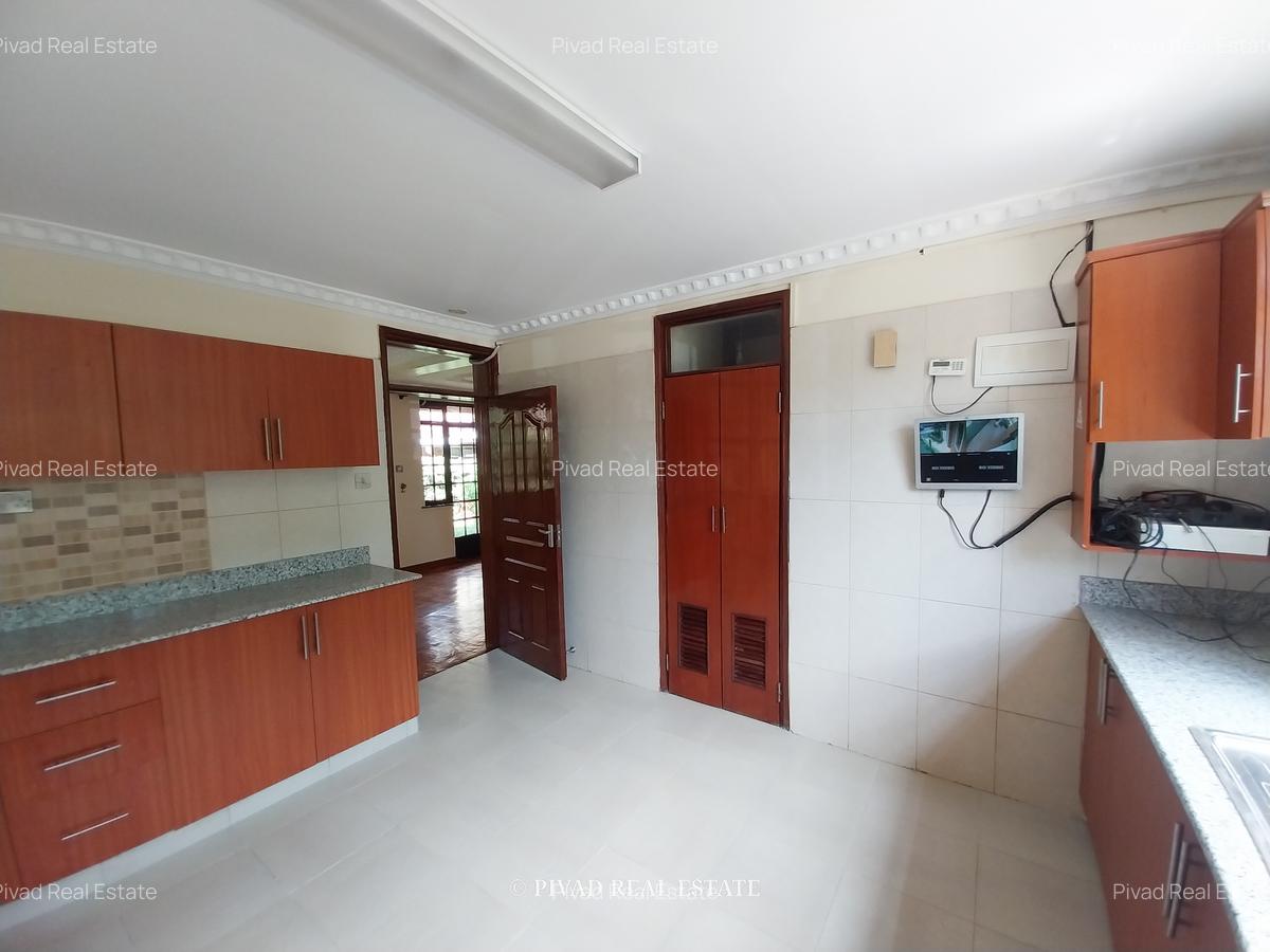 4 Bed Townhouse with Swimming Pool in Kiambu Road - 3