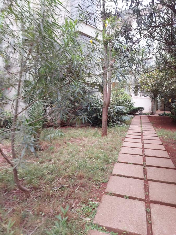 3 Bed Apartment with En Suite in Kileleshwa - 6