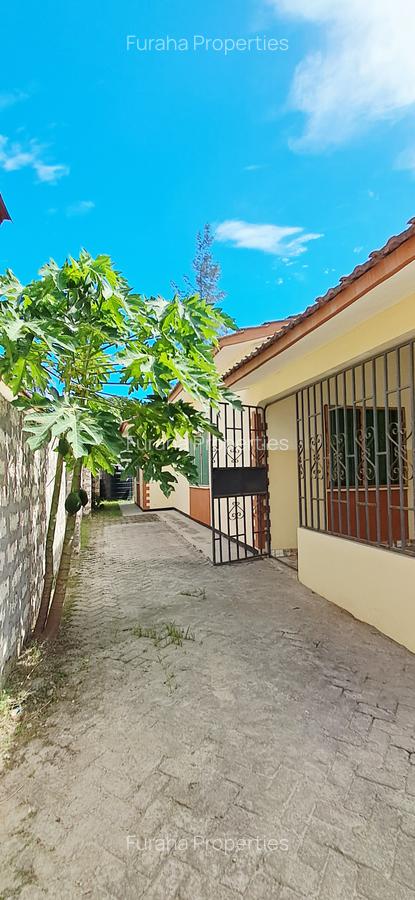 3 Bed House with En Suite at Mtwapa - 9