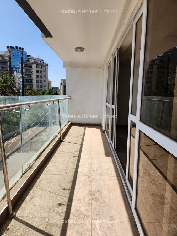 5 Bed Apartment with En Suite at Kilimani - 7