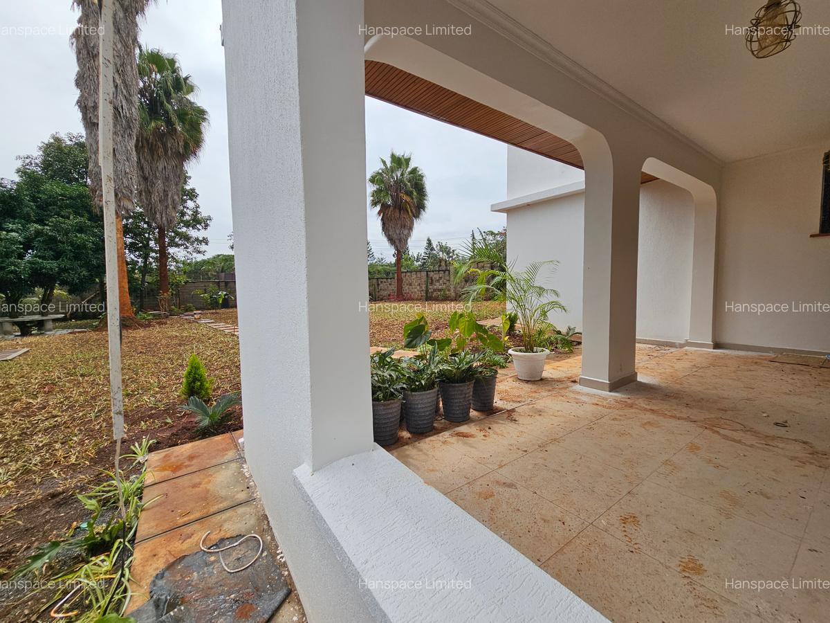 5 Bed Villa with En Suite in Runda - 13