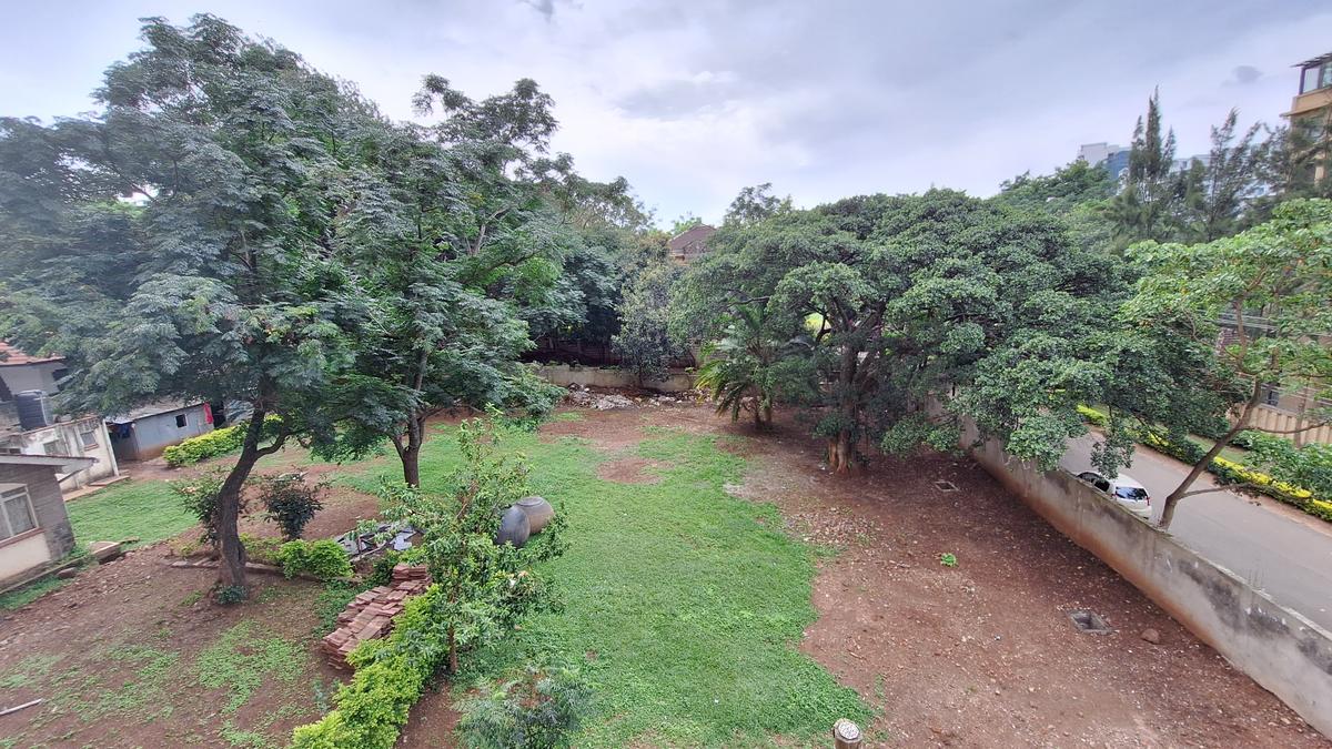 Serviced 2 Bed Apartment with En Suite in Kilimani - 7