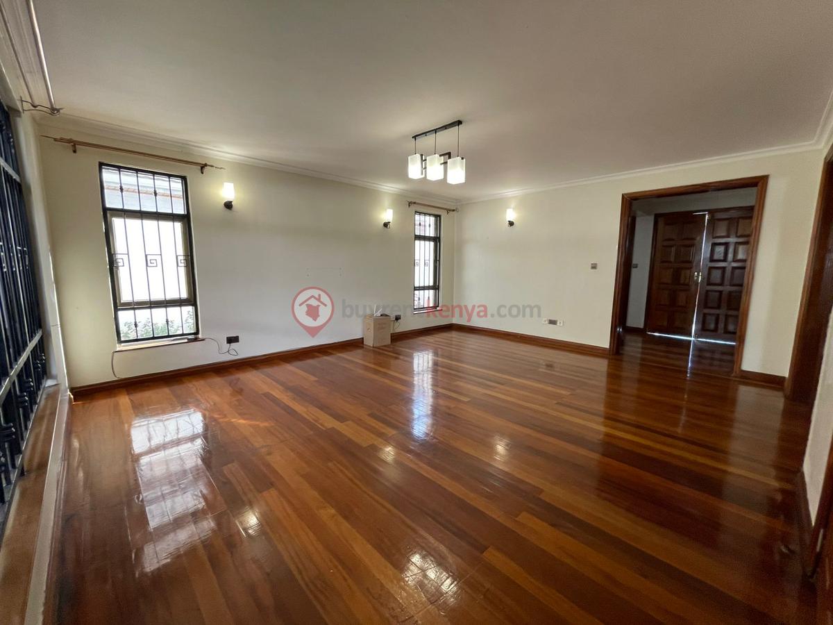 3 Bed House with En Suite in Karen - 7