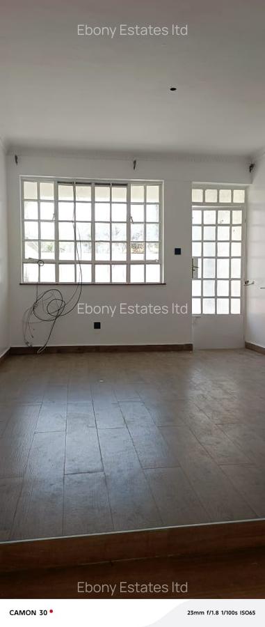 5 Bed Townhouse with En Suite in Lavington - 7