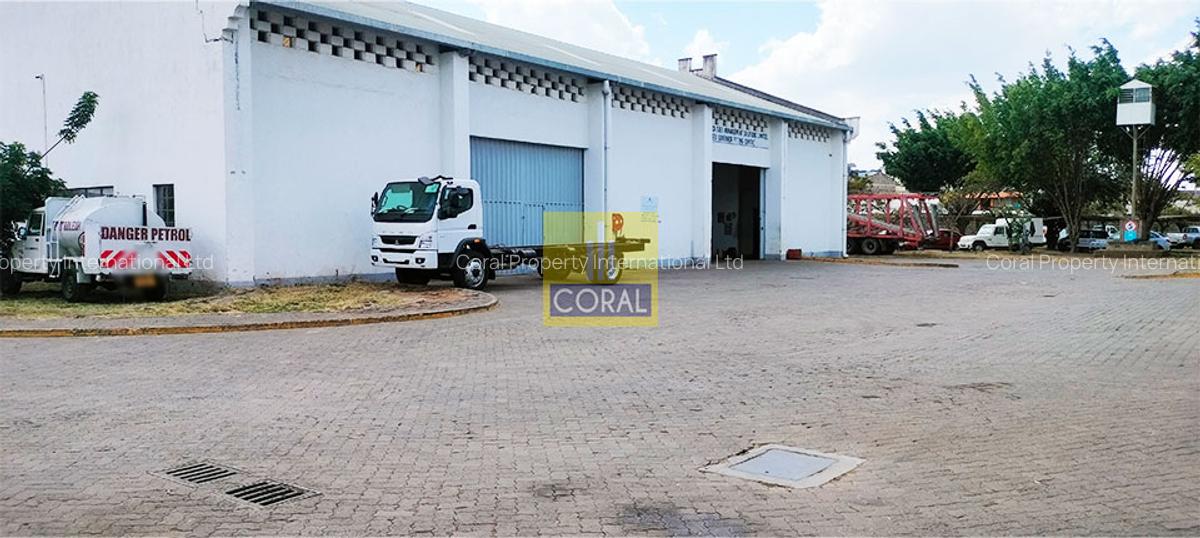 Warehouse in Embakasi - 18