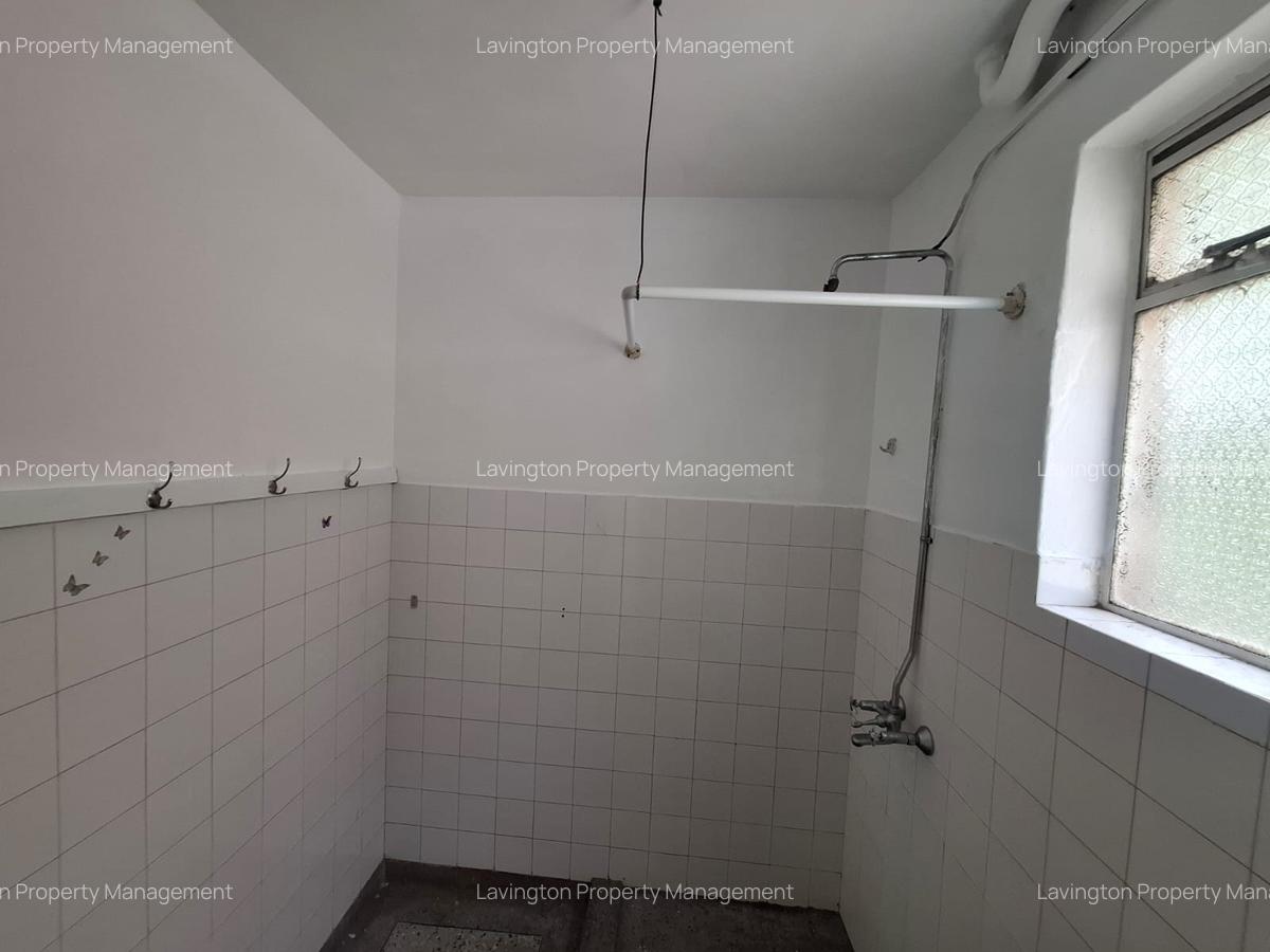 2 Bed Apartment with En Suite at Westland Road - 10