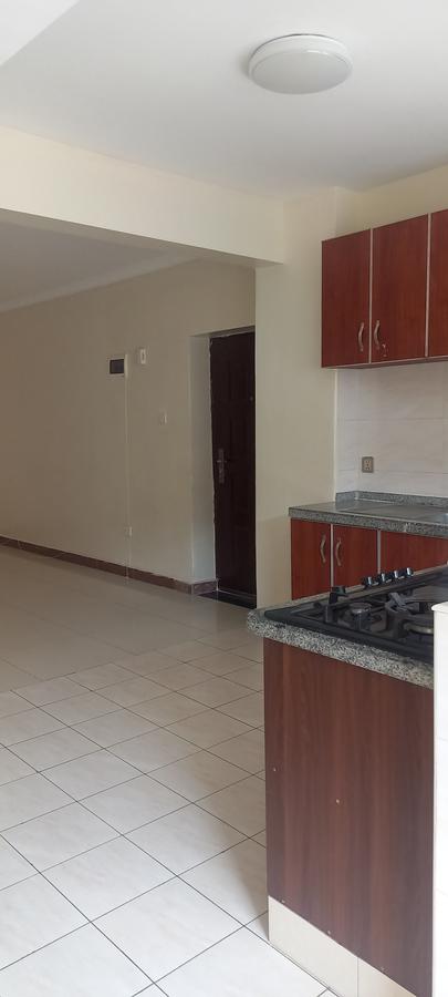 2 Bed Apartment with En Suite in Kilimani - 5