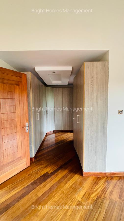 5 Bed Villa with En Suite in Runda - 18