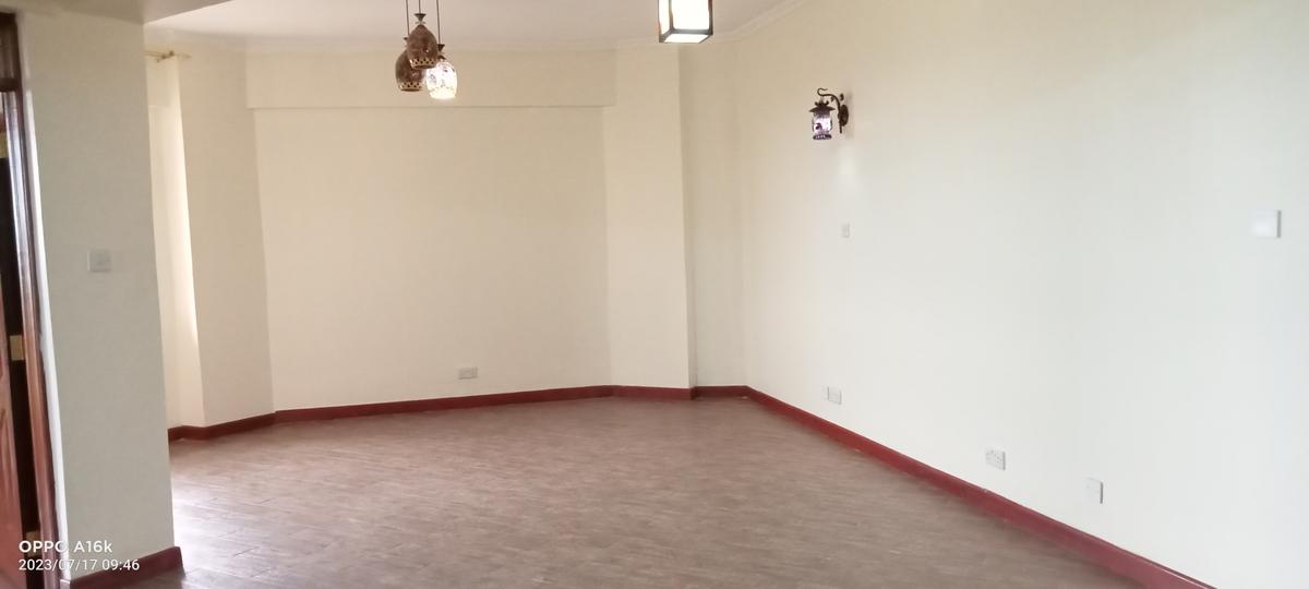 1 Bed Apartment with En Suite in Kilimani - 5