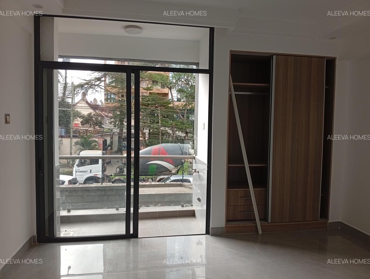 Studio Apartment with Gym in Lavington - 2
