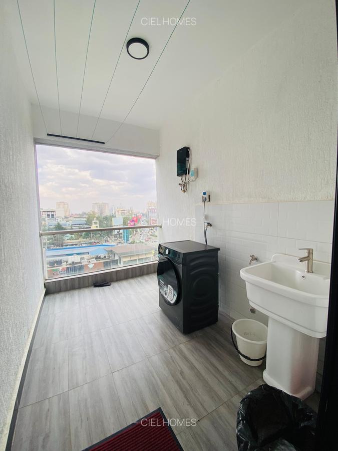 Furnished 2 Bed Apartment with En Suite at Wood Avenue - 7