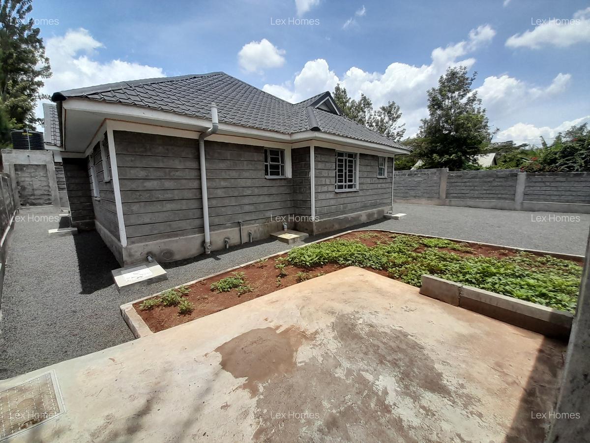 3 Bed House with En Suite at Rimpa - 15