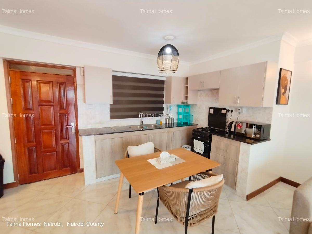 Serviced 1 Bed Apartment with En Suite at Near Sarit Centre - 4