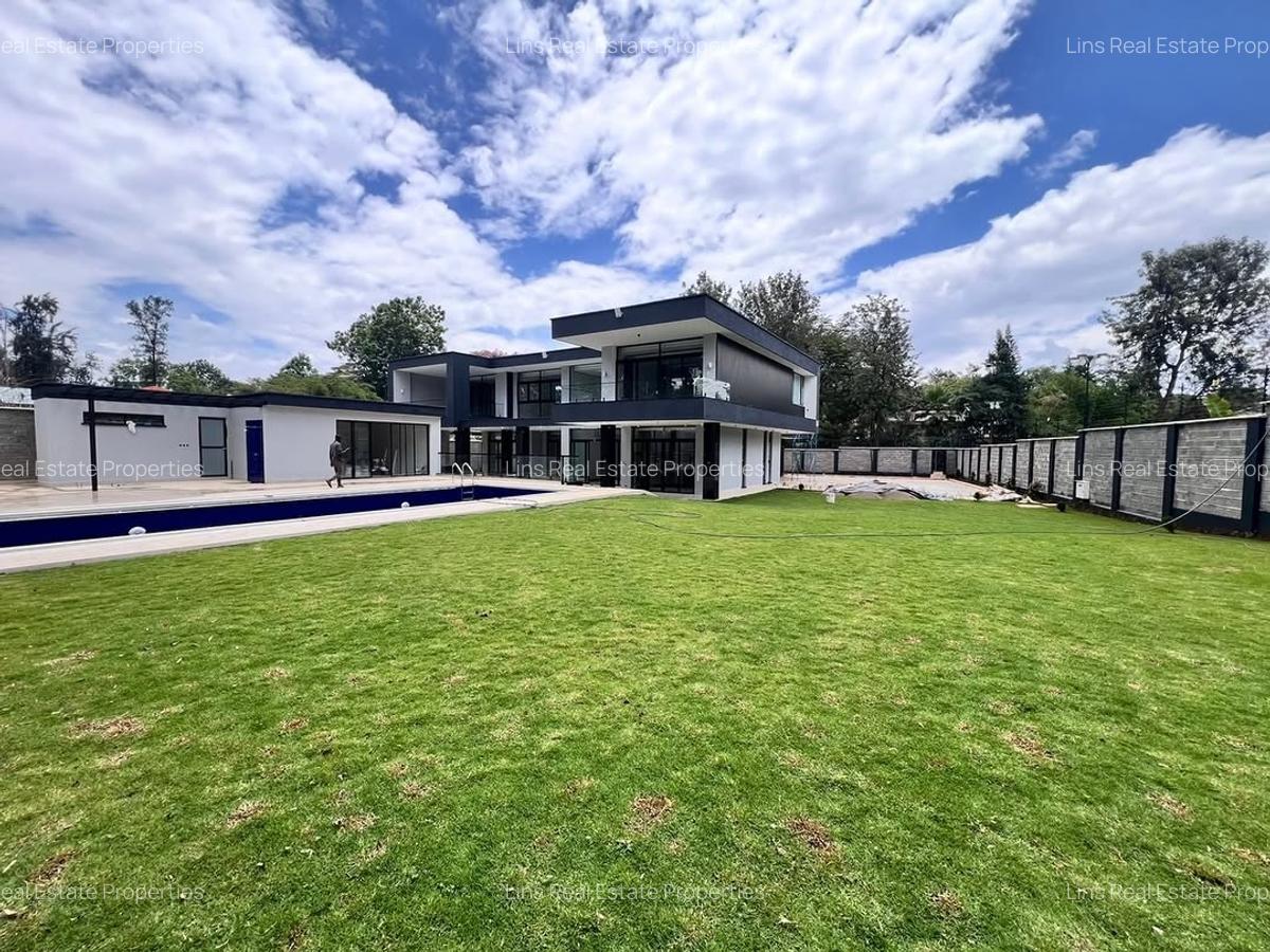 5 Bed House with En Suite in Nyari - 2