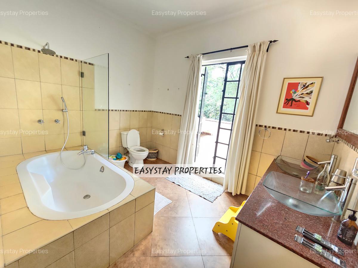 4 Bed House with En Suite in Loresho - 10