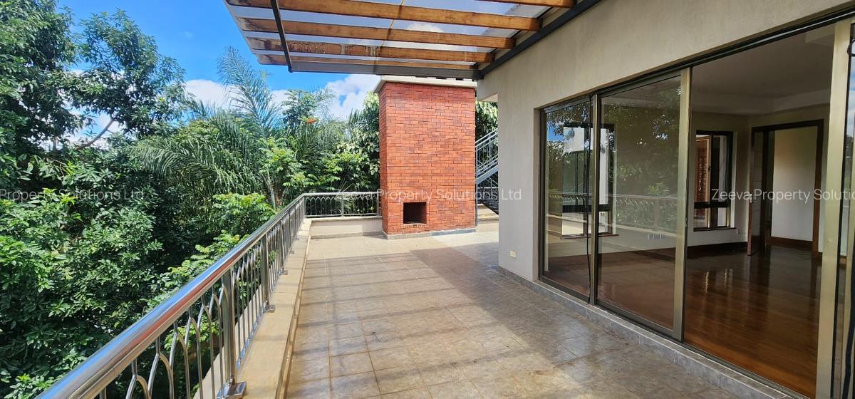 5 Bed Villa with En Suite in Lavington - 15