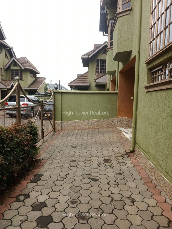 4 Bed Townhouse with En Suite in Karen - 20