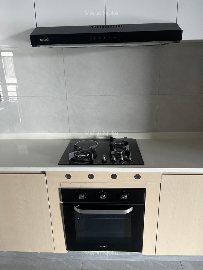 2 Bed Apartment with En Suite at Riverside Drive - 9