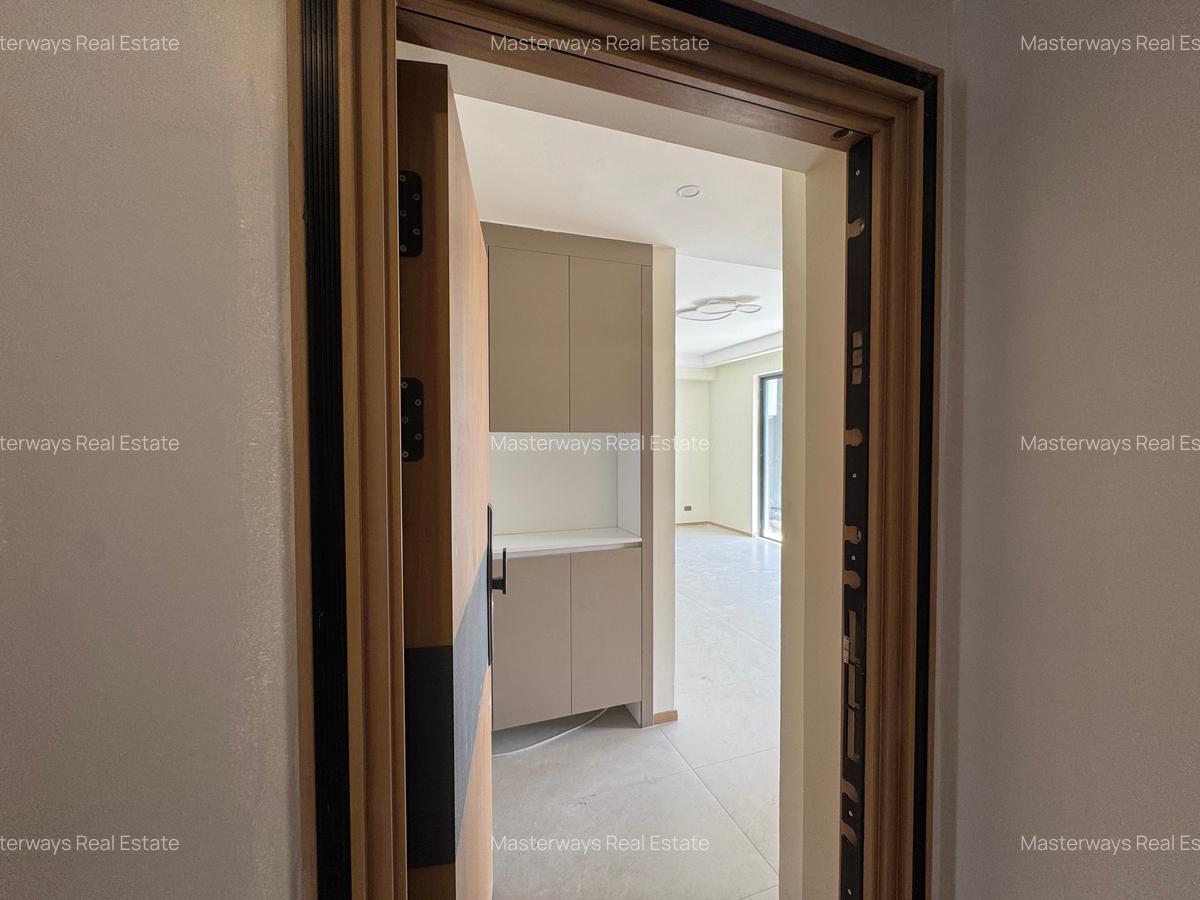 Serviced 2 Bed Apartment with En Suite in Riverside - 1