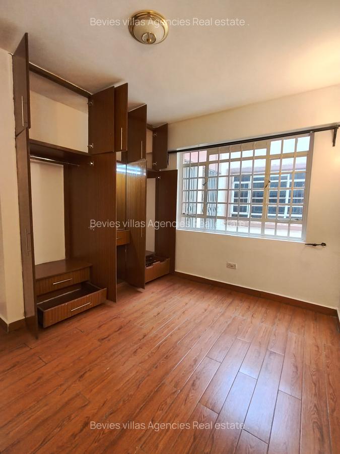 2 Bed Apartment with En Suite at Parklands - 12