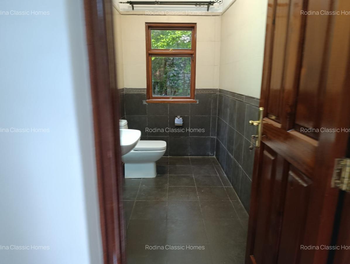 5 Bed Townhouse with En Suite in Karen - 13