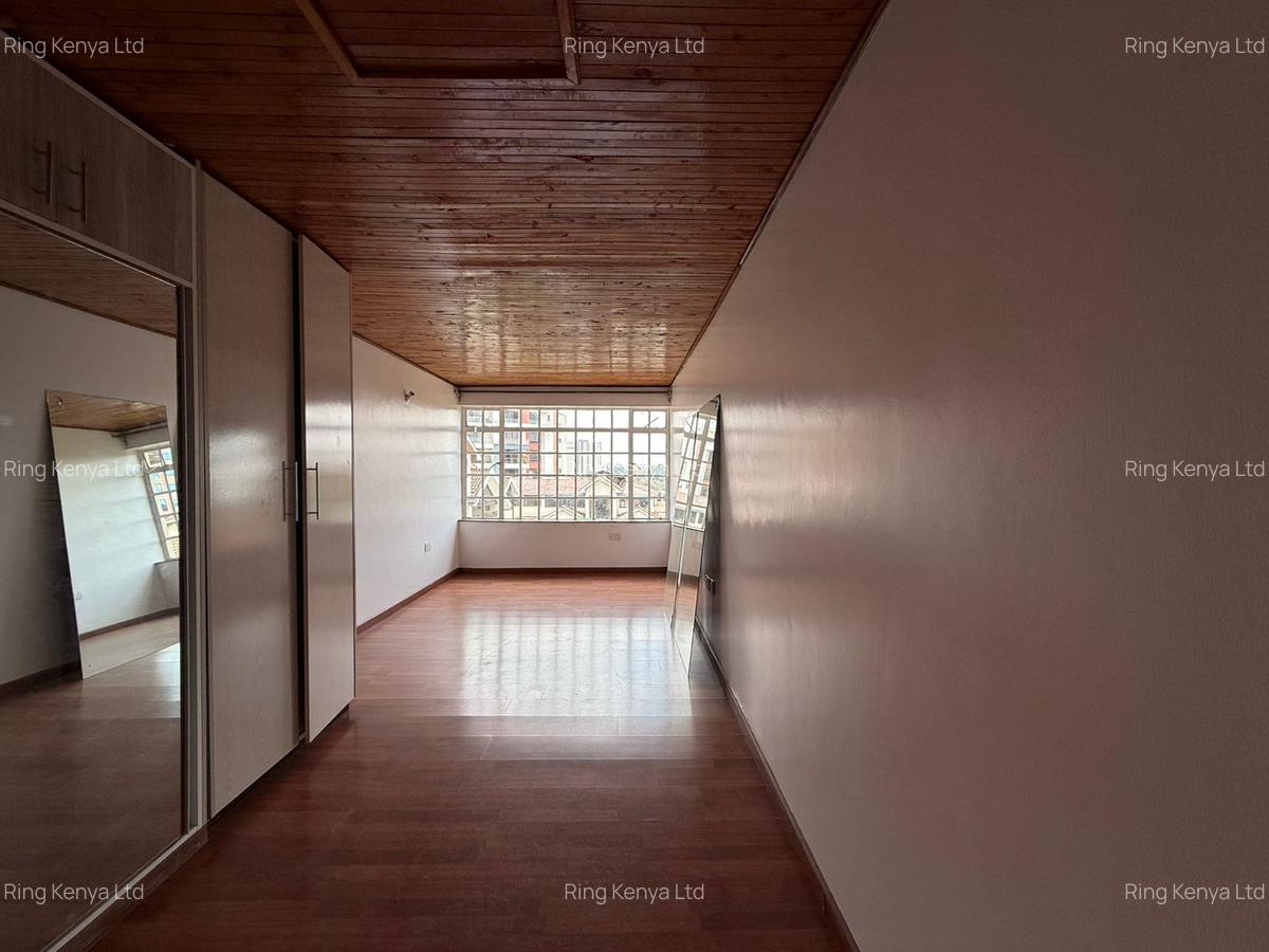 5 Bed Apartment with En Suite in Kileleshwa - 14