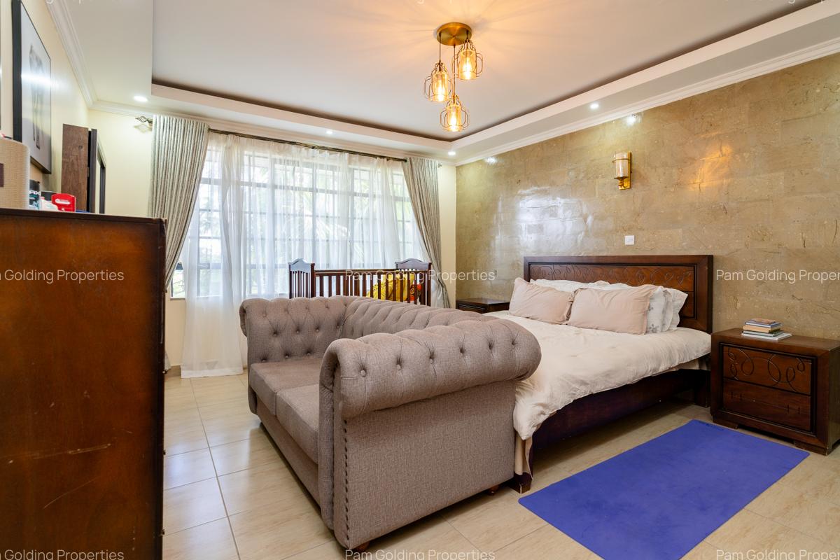4 Bed Townhouse with En Suite at Off Namanga Road - 10