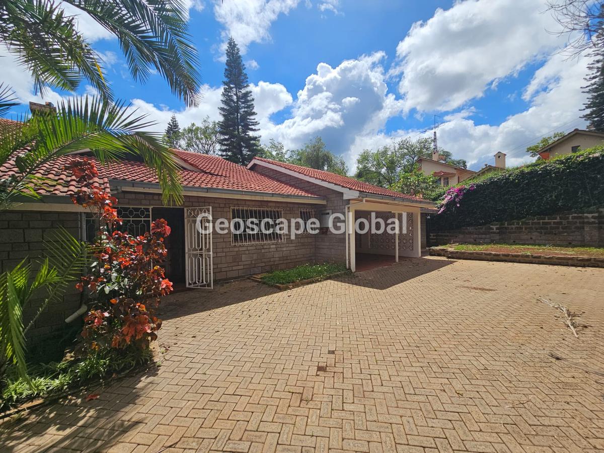 5 Bed House with En Suite in Gigiri - 5