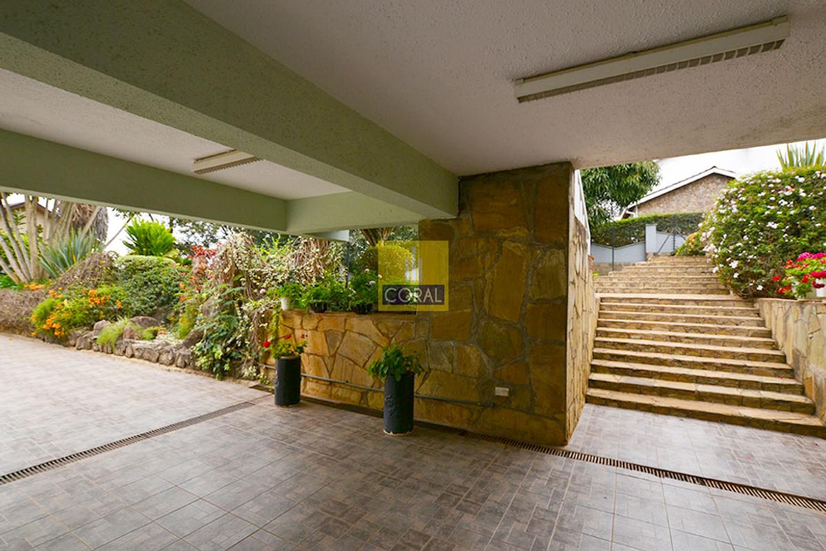 Office with Backup Generator in Lavington - 12