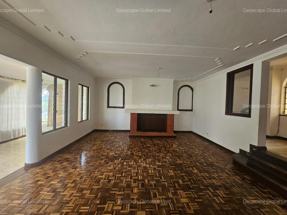 5 Bed House with En Suite in Loresho - 3