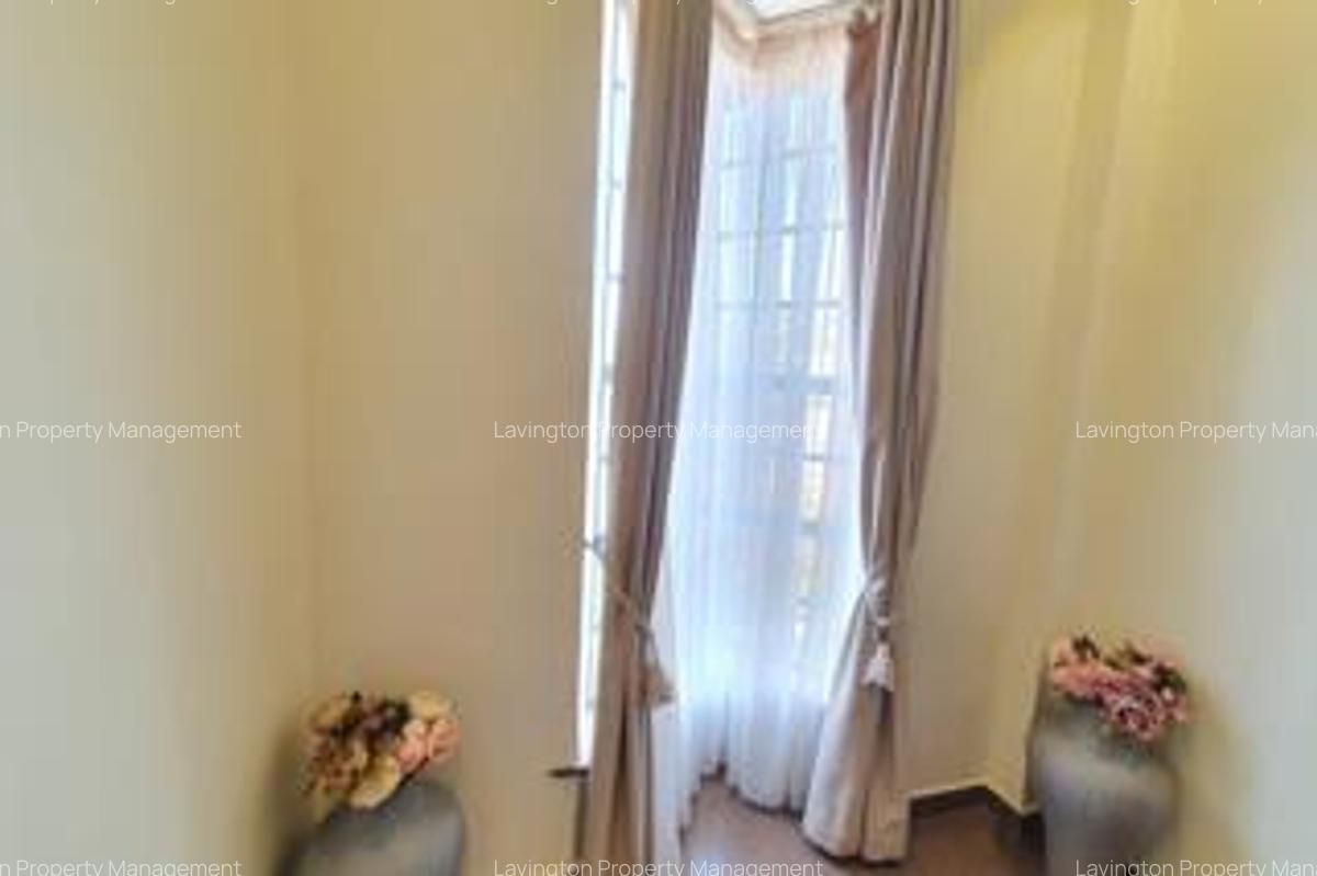 4 Bed House with En Suite at Loresho Ridge - 14