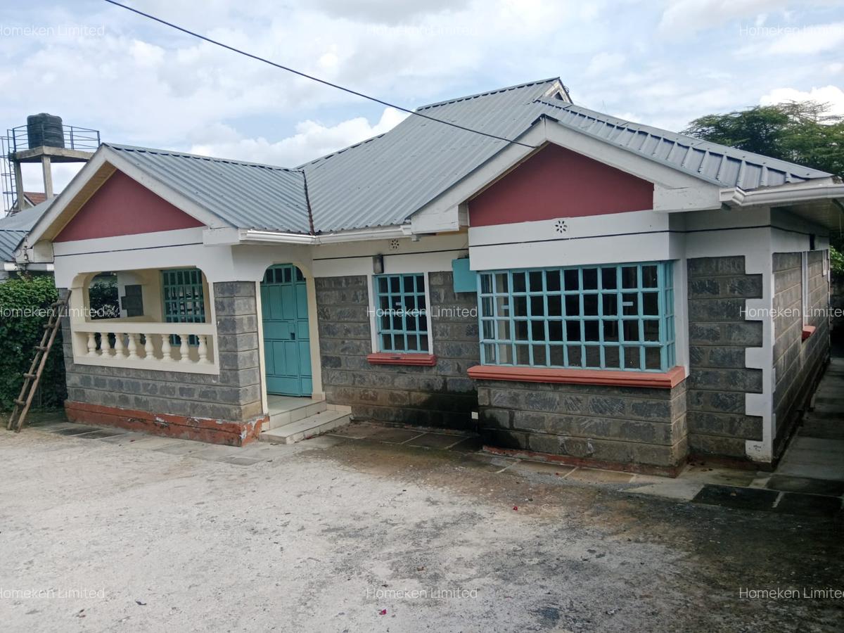 4 Bed House with En Suite at Rimpa - 1