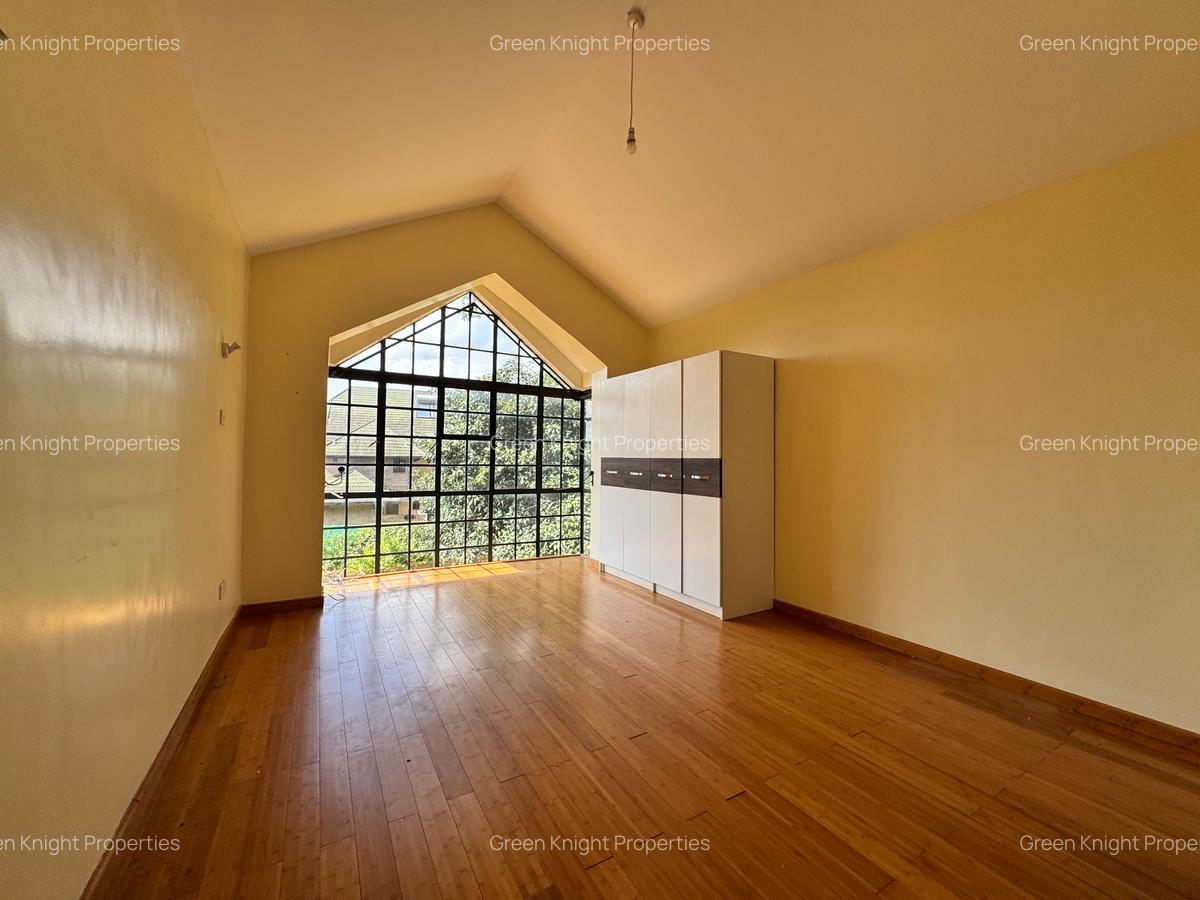 5 Bed House with En Suite in Karen - 12