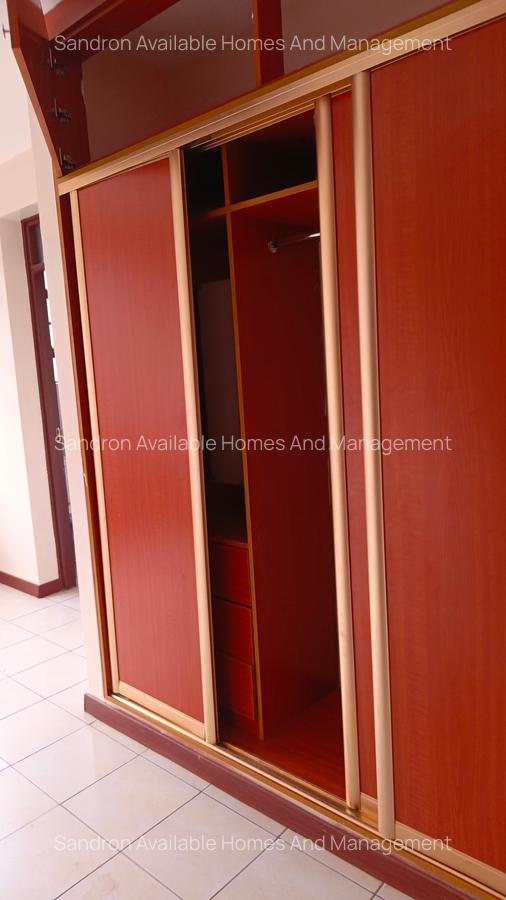 3 Bed Apartment with En Suite in Kileleshwa - 14