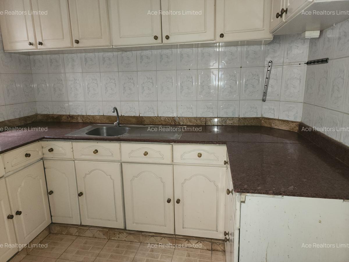 4 Bed Townhouse with En Suite at Laikipia Road - 4