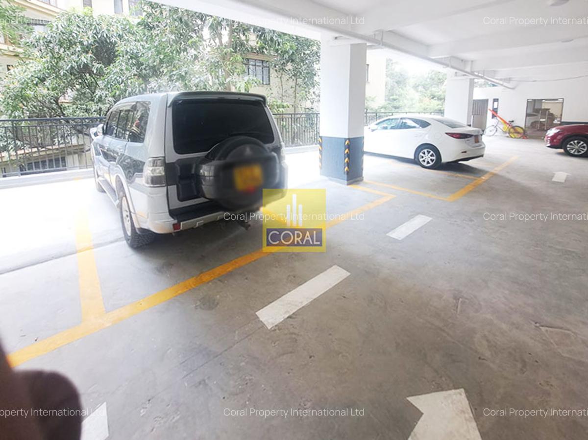 2 Bed Apartment in Riverside - 12