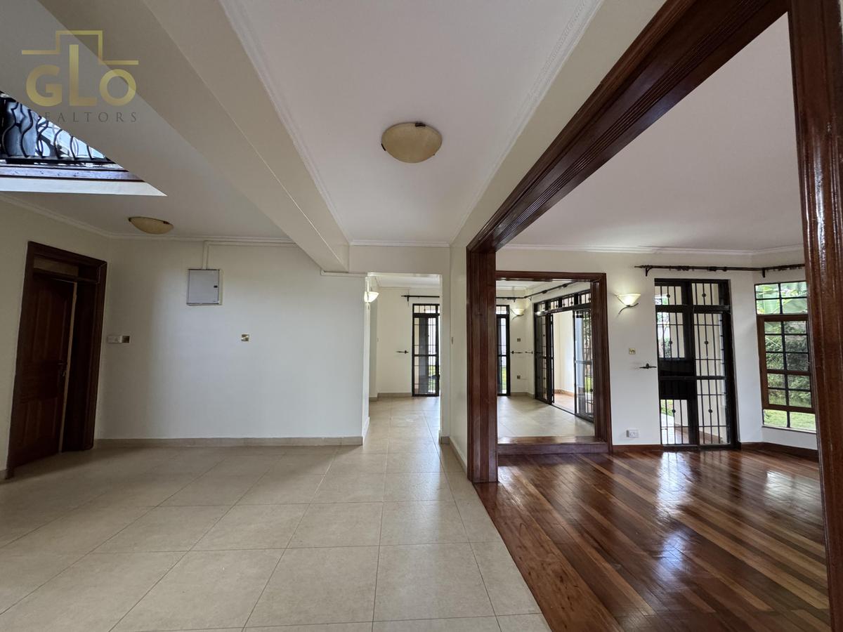 4 Bed Villa with En Suite in Kiambu Road - 4