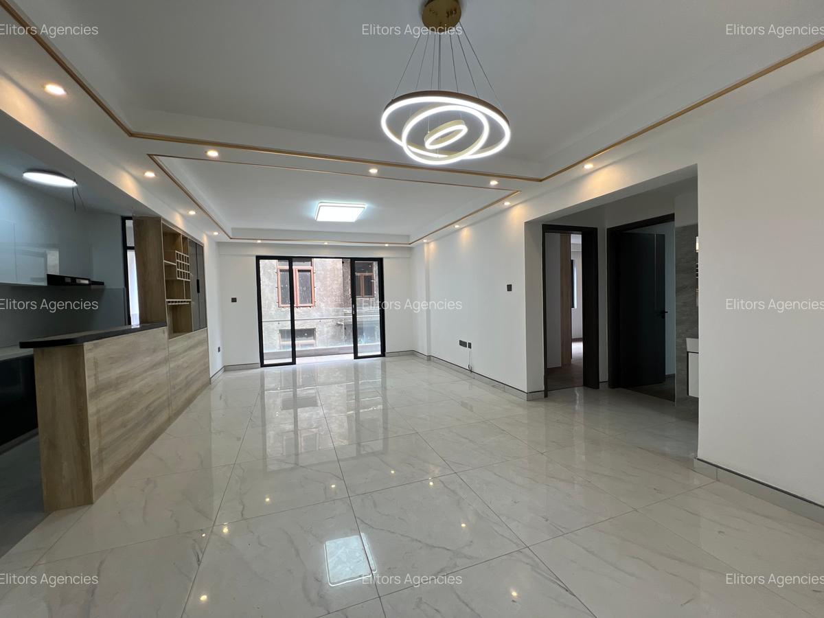 2 Bed Apartment with En Suite at Agwings Kodhek Road - 6