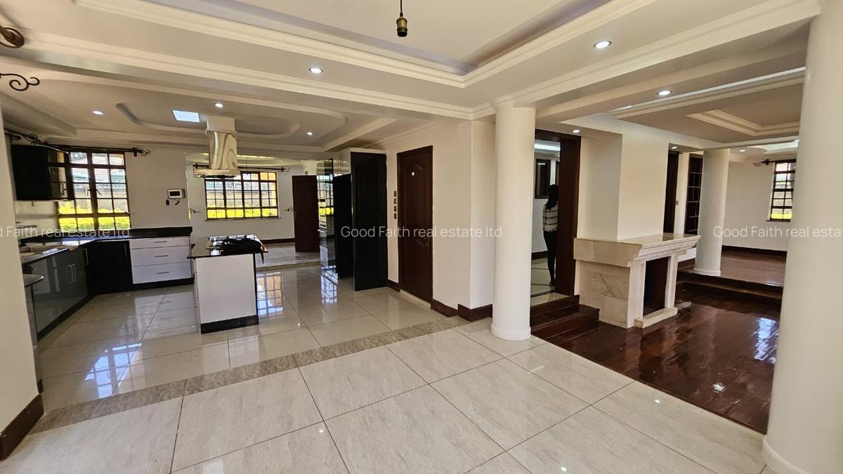 5 Bed House with En Suite in Runda - 7