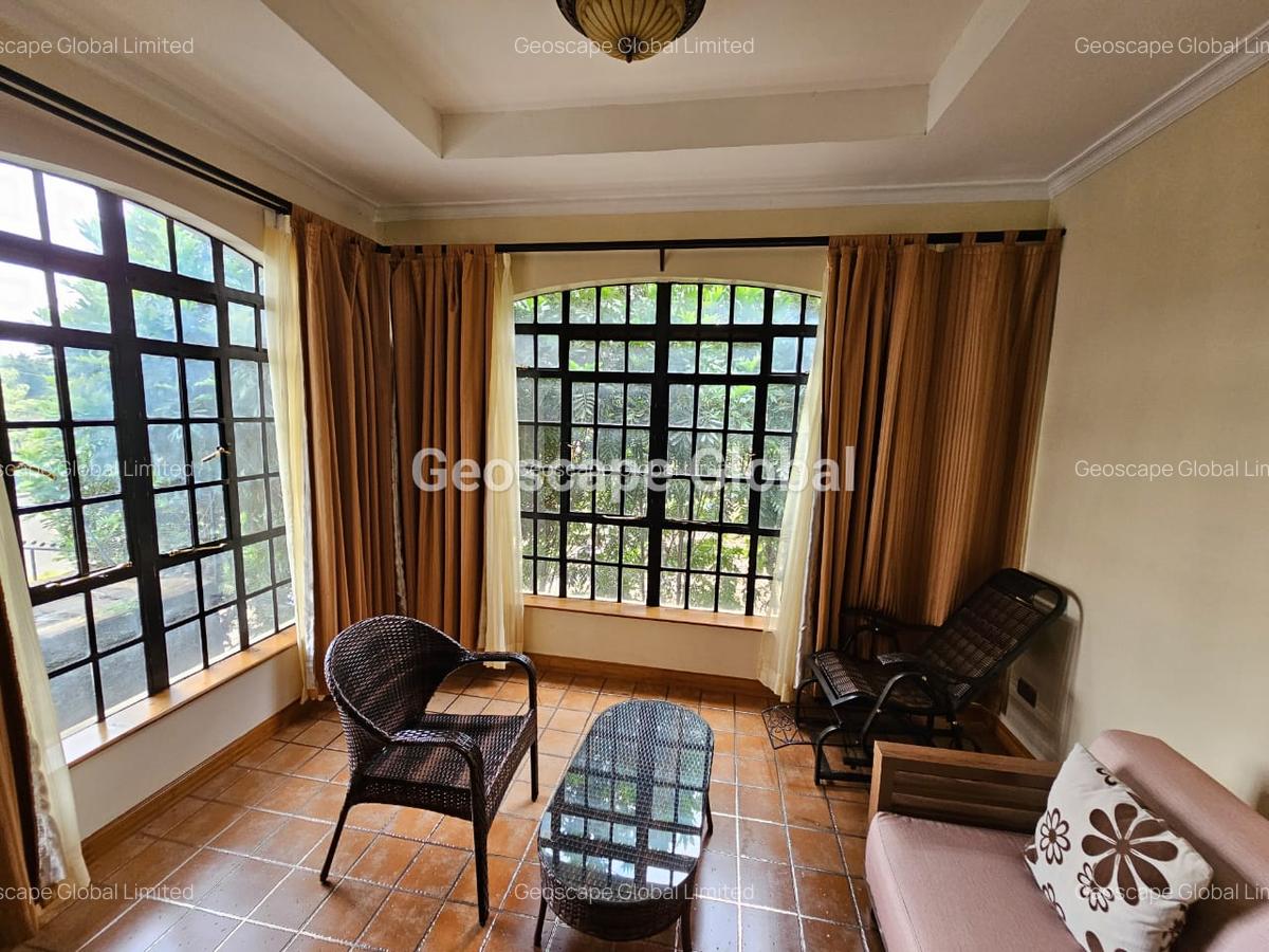 2 Bed Apartment with En Suite in Nyari - 18