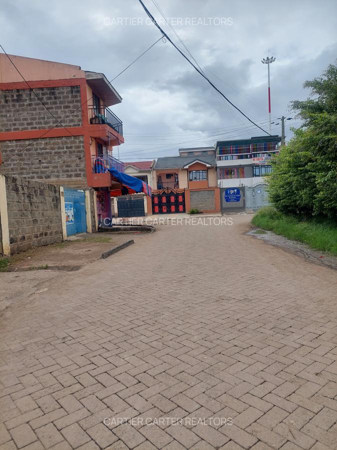 5 Bed House with En Suite in Donholm - 6