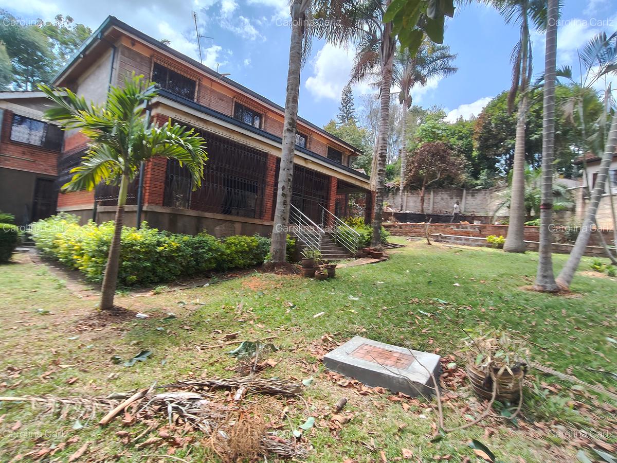 Commercial Property with Service Charge Included in Kitisuru - 1