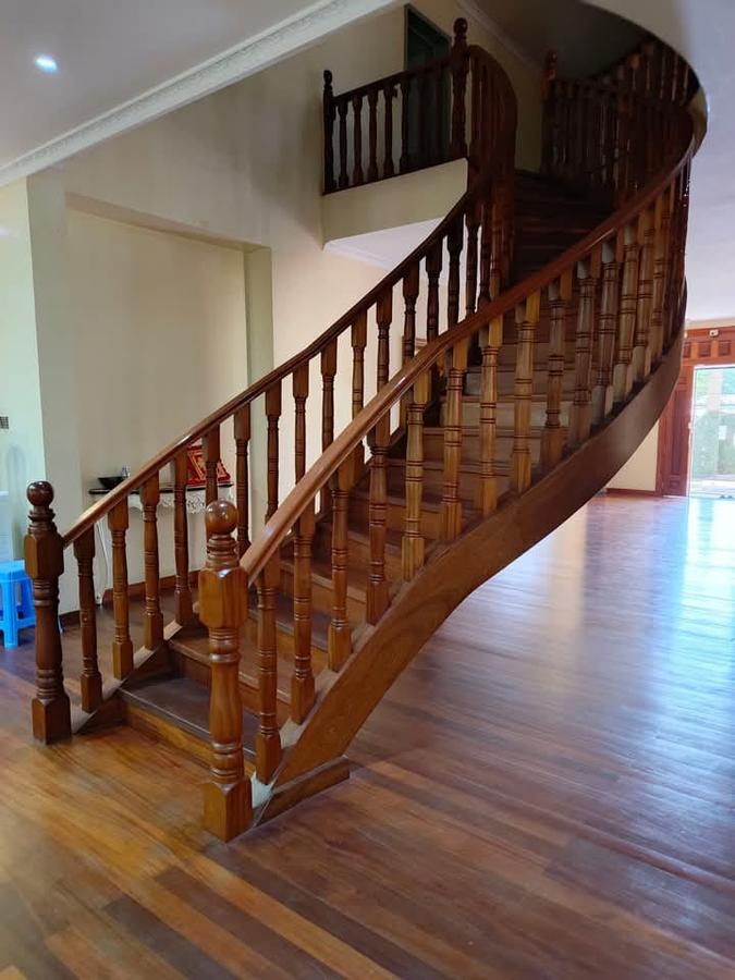 5 Bed House with Swimming Pool in Gigiri - 11
