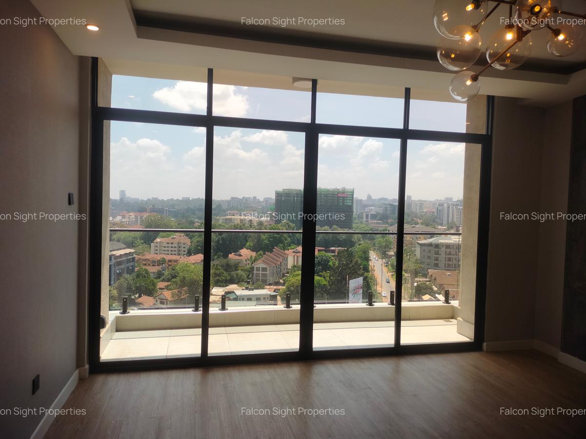 2 Bed Apartment with En Suite at Few Minutes Drive To Un Headquarters - 12