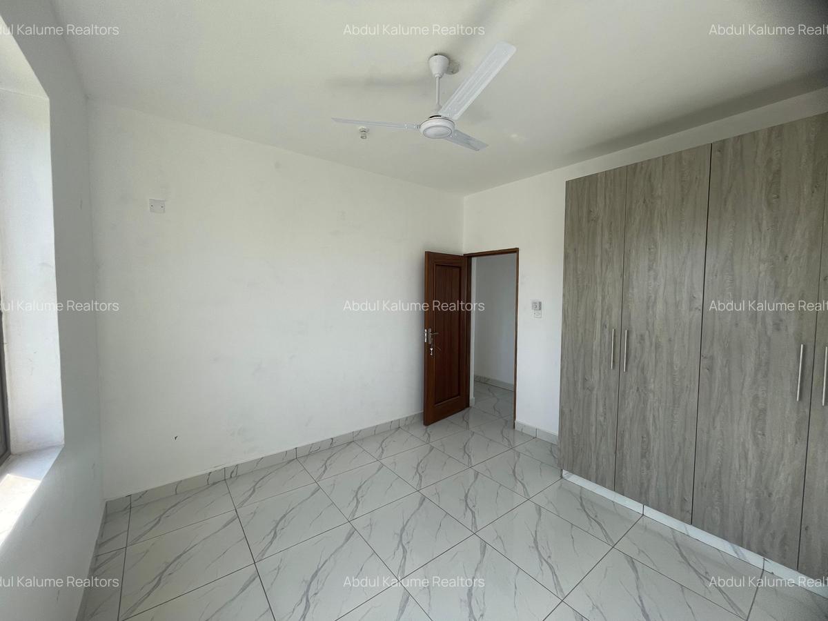 Serviced 3 Bed Apartment with En Suite at Bamburi - 14